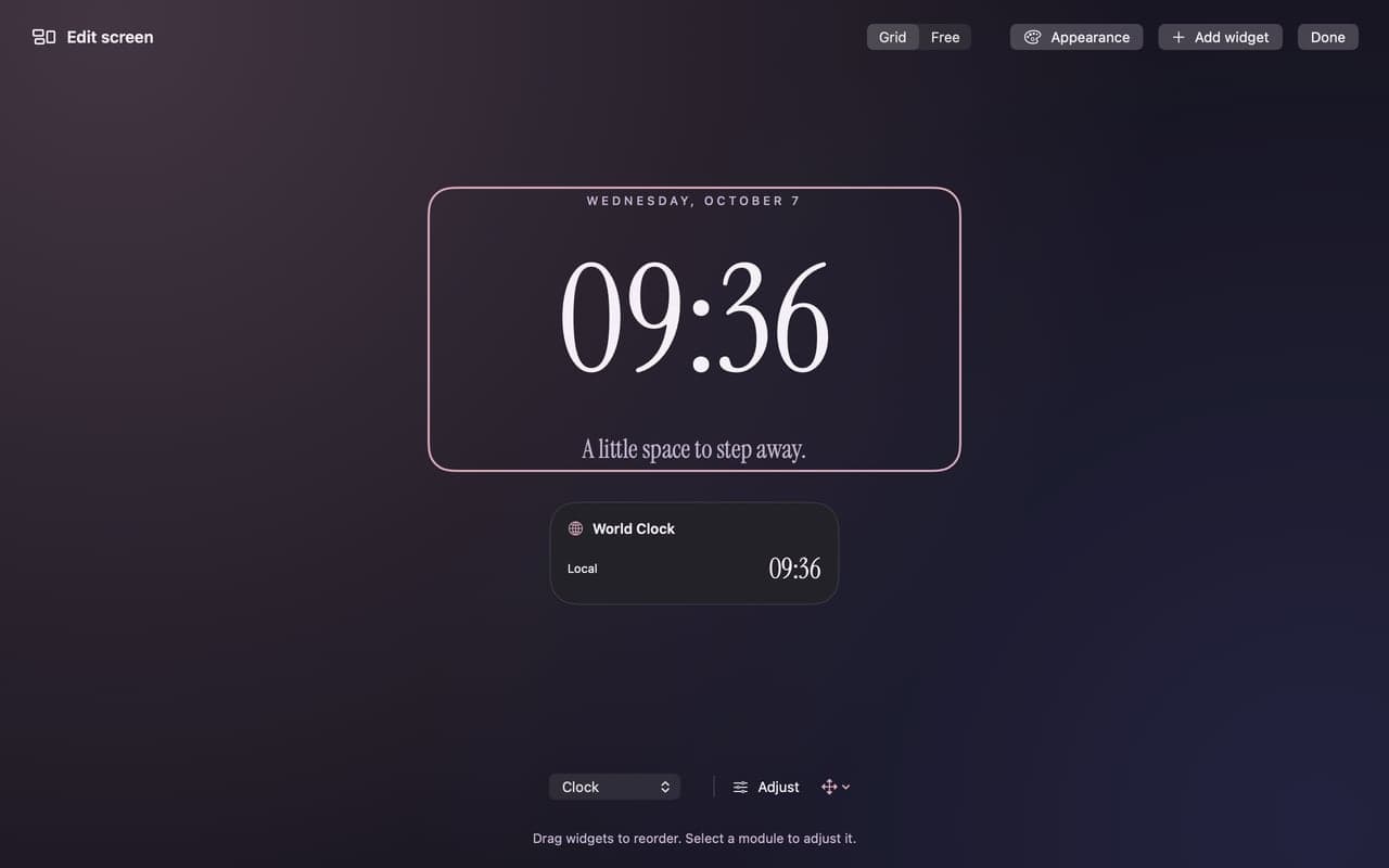 Still native editor in Glass dark with a clock and a local time widget